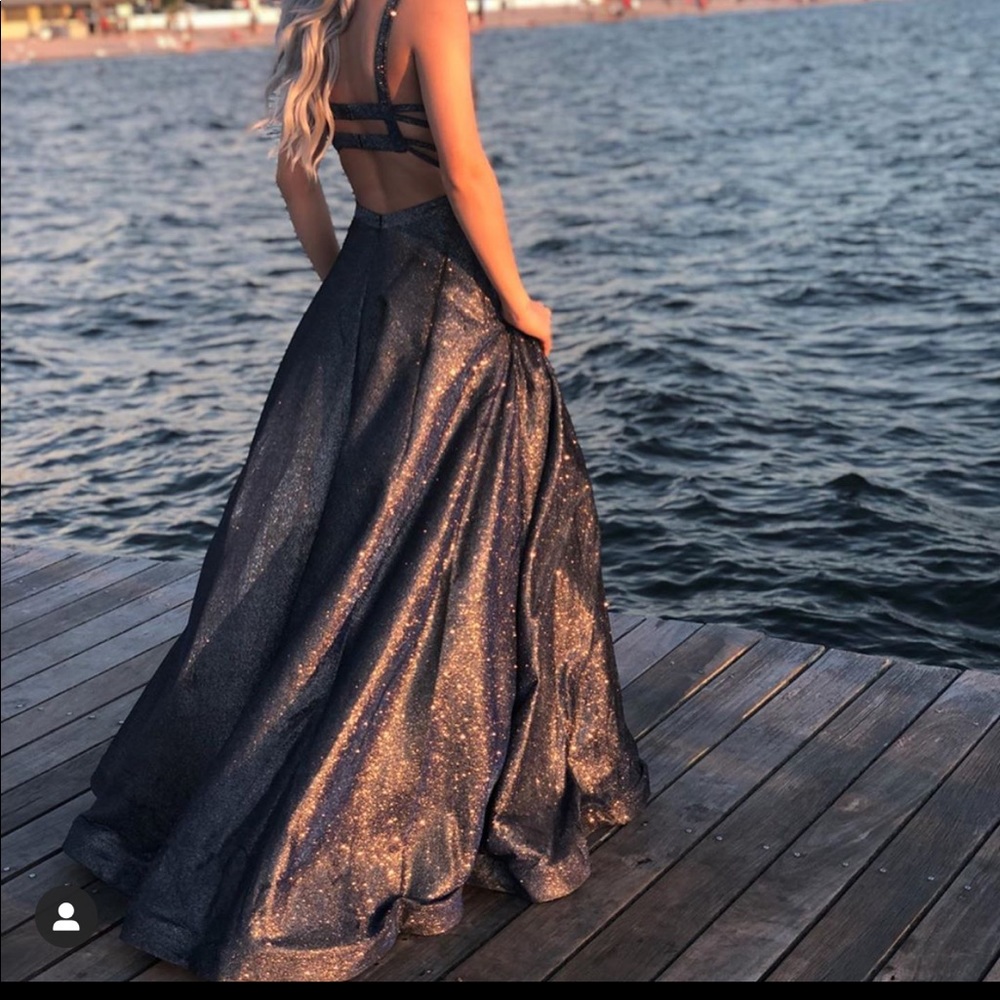 sherri hill prom dress